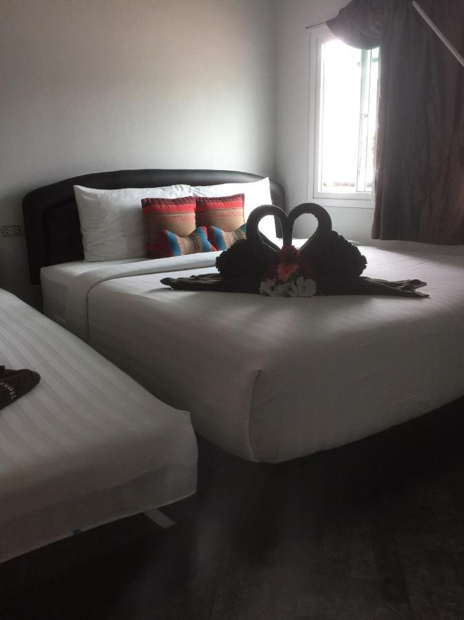 Nest Hostel Lipe エクステリア 写真