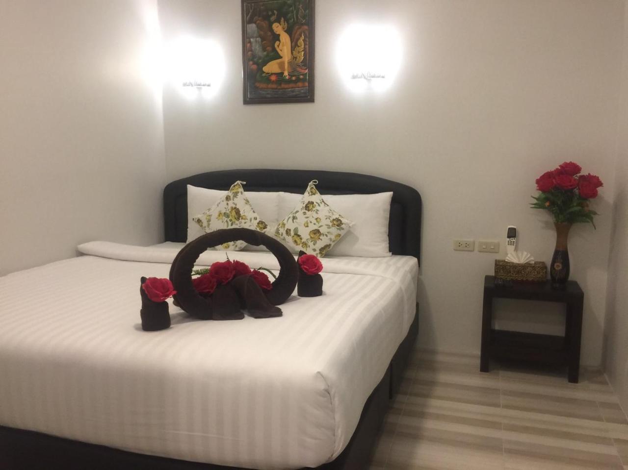 Nest Hostel Lipe エクステリア 写真